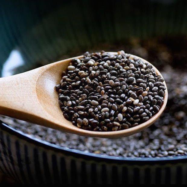 CHIA SEEDS - 100% PURE PREMIUM BLACK - VEGAN GLUTEN-FREE - 400 Grams