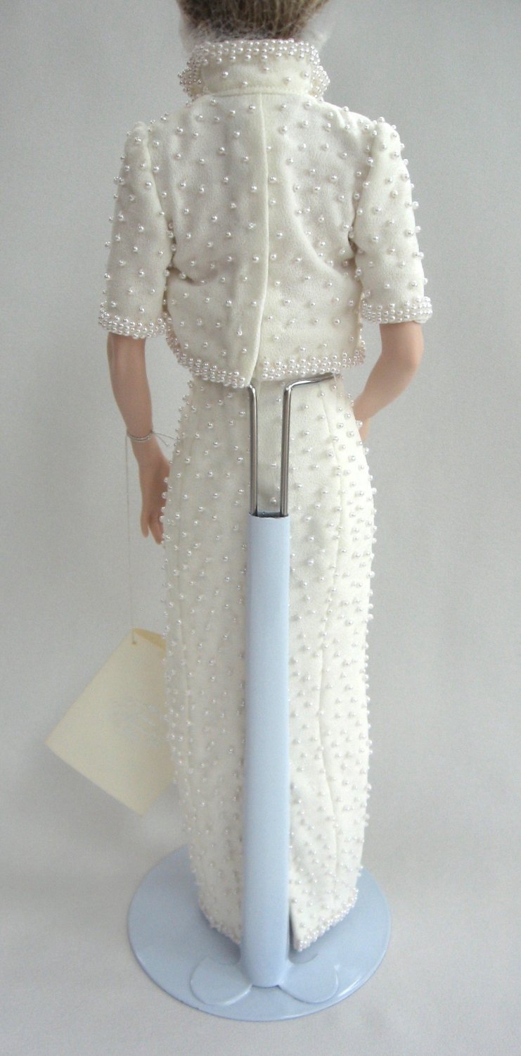 diana princess of wales a royal remembrance doll