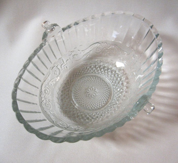 Decorative Glass Bowl Basket with Removable Handle By Bali Dishwasher Safe