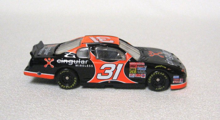 Robbie Gordon #31 Nascar Diecast Toy Car Cingular 2002 By Action