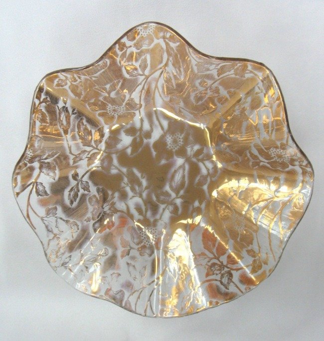 Large Fluted Gold Flower Glass Bowl Vintage Retro 1950s