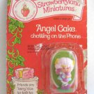 1982 Angel Cake Chatting On The Phone Strawberryland Miniatures Strawberry Shortcake Figure 1982 Angel Cake Chatting On The Phone Strawberryland Miniatures Strawberry Shortcake Figure