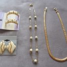 2 Necklaces & 2 Pair Pierced Earrings 4 Pieces 1980s Vintage Jewelry White Agate And Gold