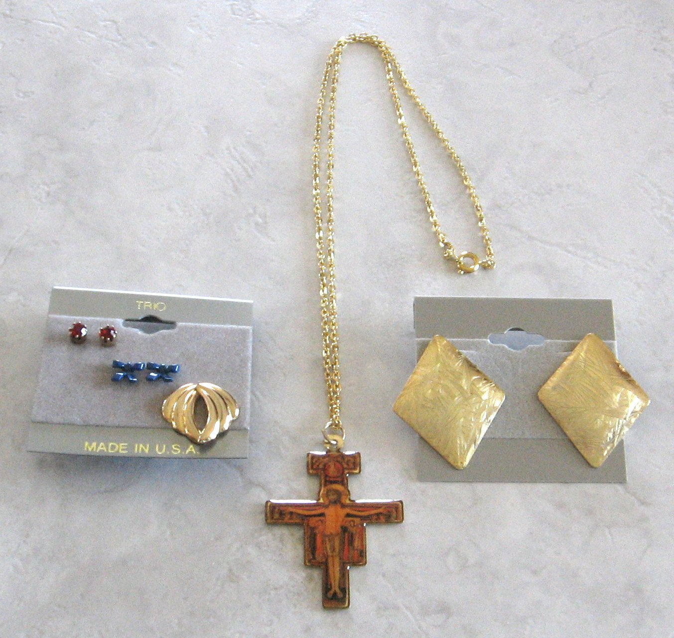 Cross Pendant Necklace & 4 Pair Pierced Earrings 6 Pieces Vintage Jewelry 1970s