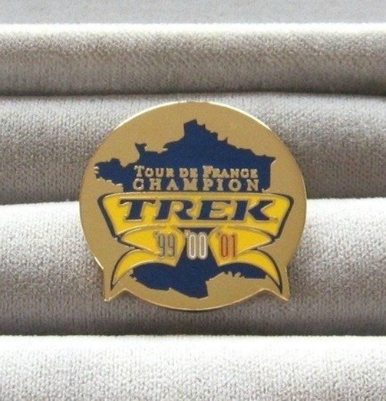 Tour France Champion Trek Gold & Blue Enamel Lapel Tack Pin 2001