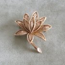 Gold Textured Flower Brooch Pin By Designer Avon Vintage Jewelry 1970s Gold Textured Flower Brooch Pin By Designer Avon Vintage Jewelry 1970s