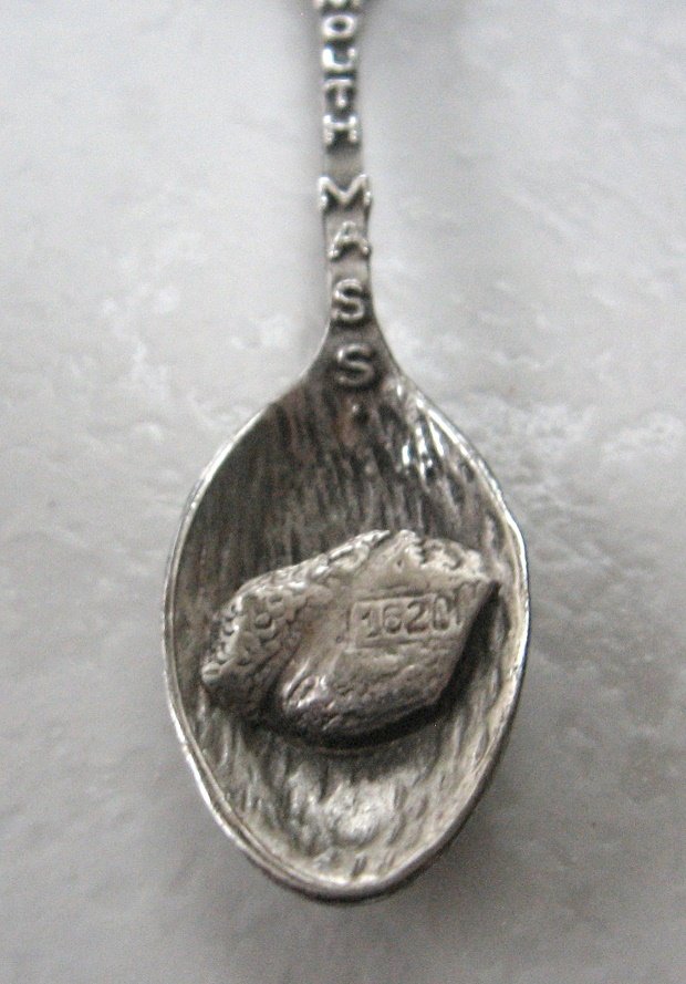 Plymouth Massachusetts Mayflower Ship 1620 Collectible Pewter Souvenir