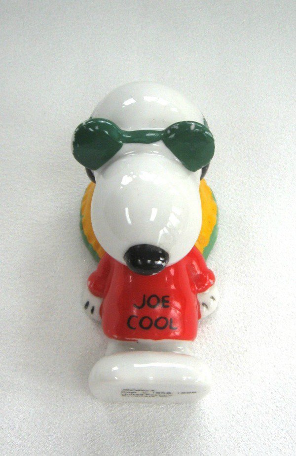 snoopy joe cool figurine