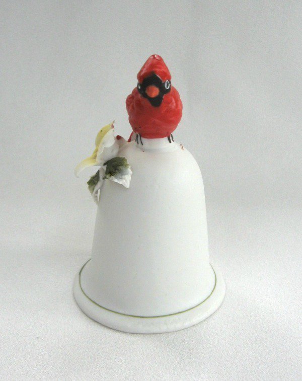 cardinal bird bell