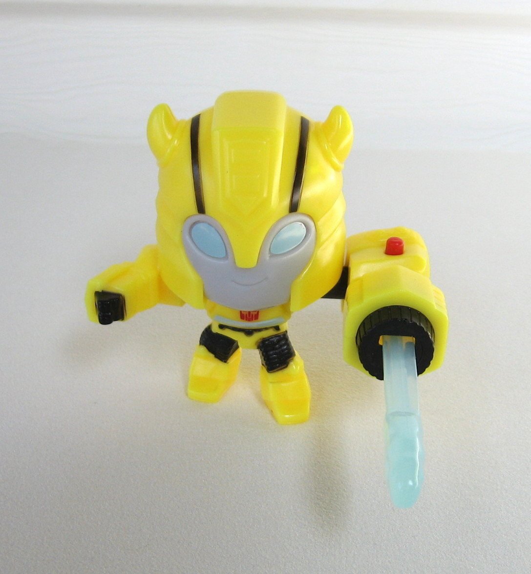 Transformers Bumblebee Action Figure with Rocket Launcher 2018 Hasbro McDonalds Toy