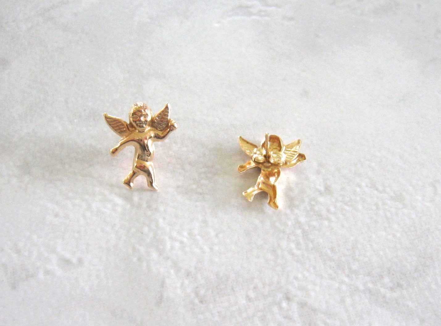 14KT Gold Angel Pierced Earrings Designer JCM Vintage Jewelry 1990s