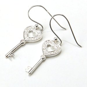 925 Sterling Silver Open Heart Key Dangle Earring Valentine Gift Free Shipping