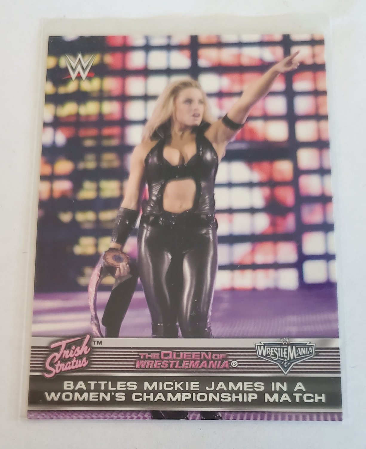 Trish Stratus 2014 Topps WWE Road To Wrestlemania Queen Of Wrestlemania Insert Card