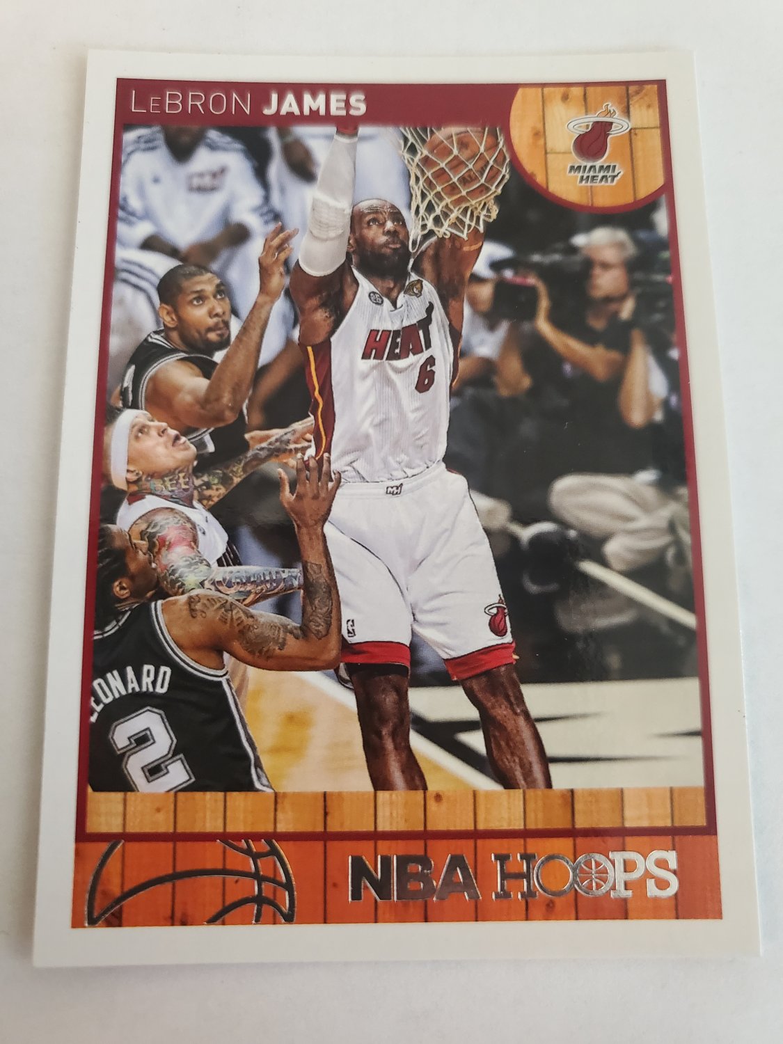 LeBron James 2013-14 NBA Hoops Base Card