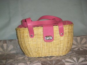 Straw basket purse
