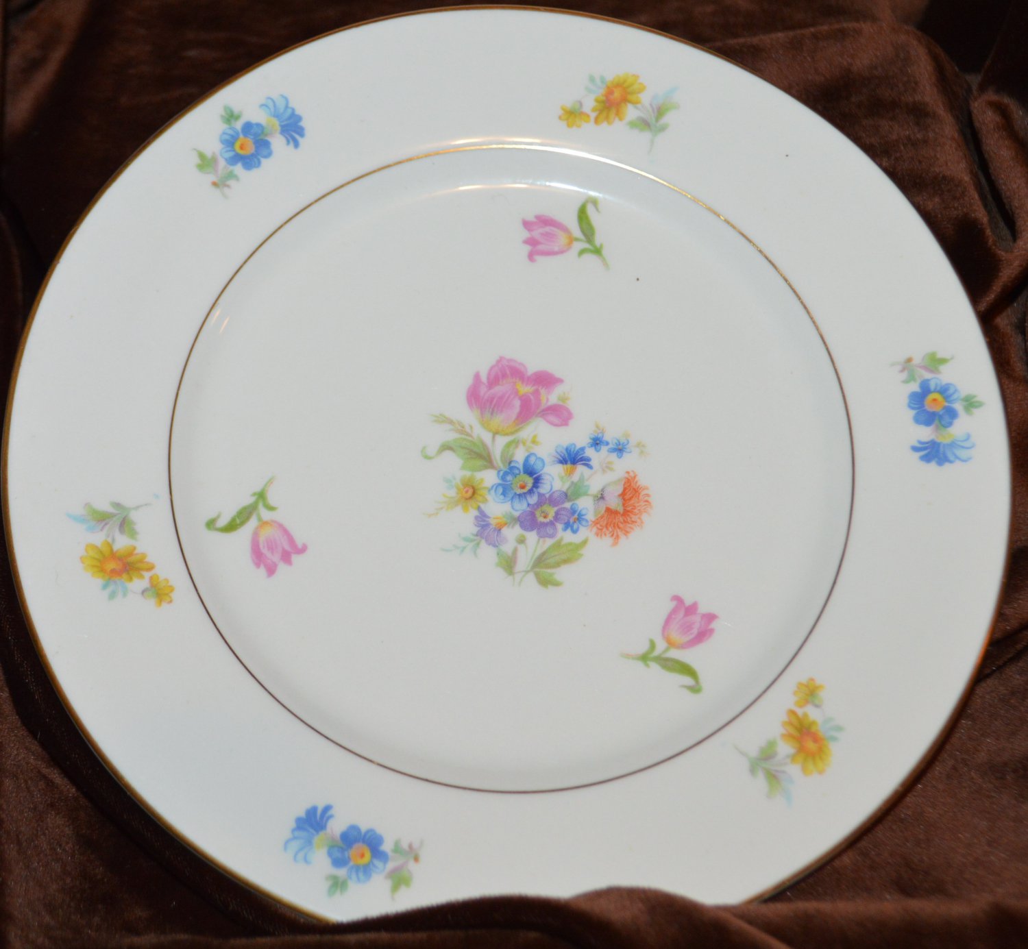 Jackson Featherweight Fine China Dessert Salad Bread Small Dinner Plate 8"