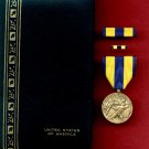 US Navy Expeditionary medal in case with ribbon bar and lapel pin US Navy Expeditionary medal in case with ribbon bar and lapel pin
