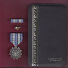 USAF Air Force Achievement medal in case with ribbon bar and lapel pin USAF Air Force Achievement medal in case with ribbon bar and lapel pin