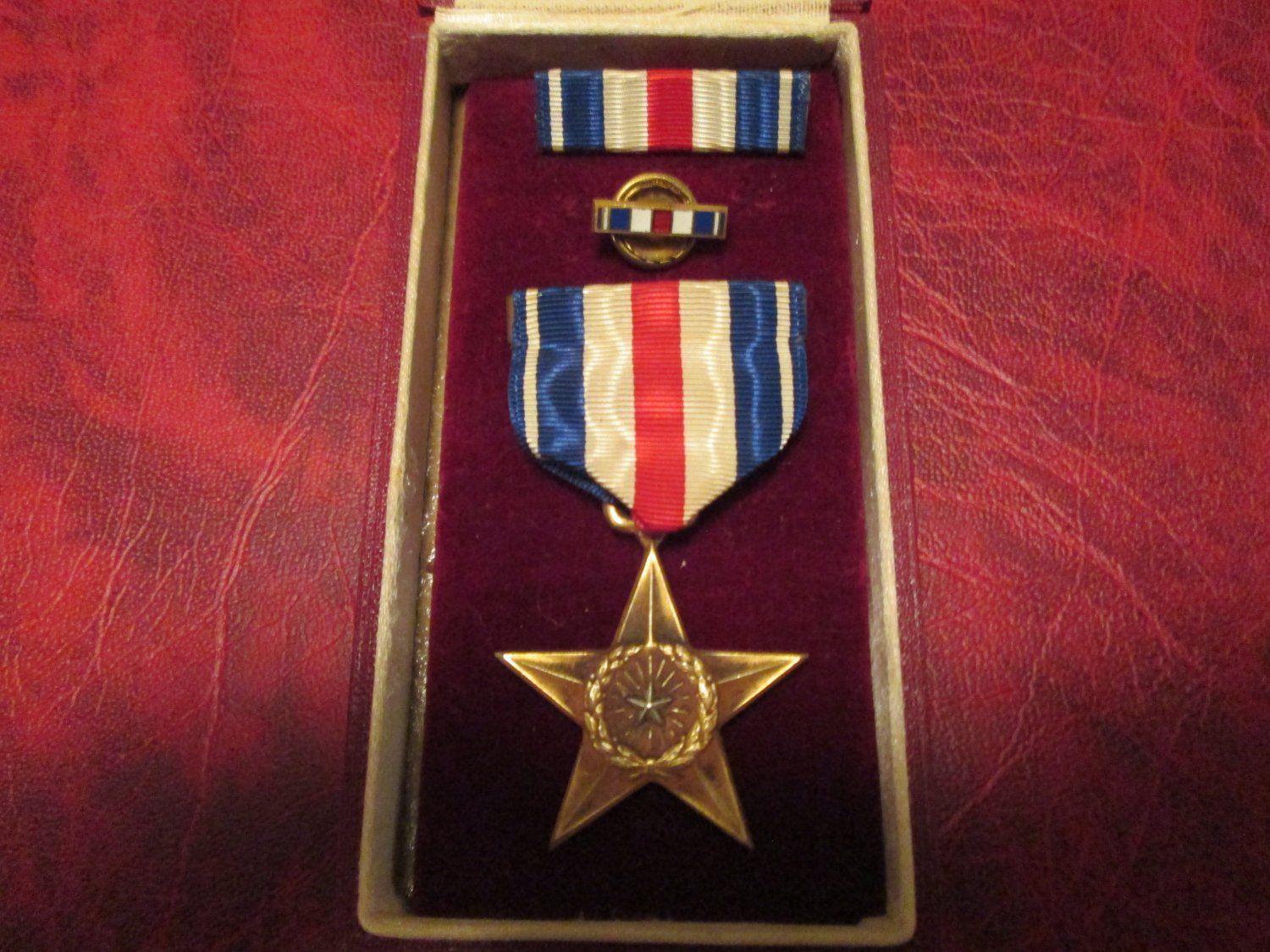 Genuine Early Vintage WWII Navy and Marine Corps USMC Silver Star medal ...