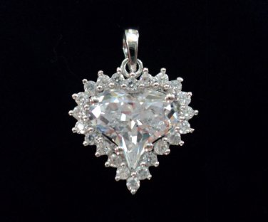 True Heart DiamondAura Pendant