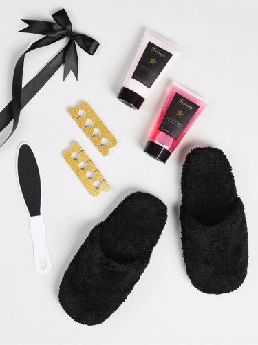 Frederick&acirc;��s of Hollywood Limited Edition Foot-care Gift Set
