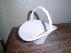 ES16 small Easter Basket