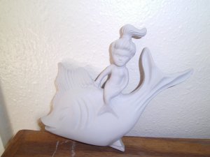Na19 Mermaid on Dolphin Plaque