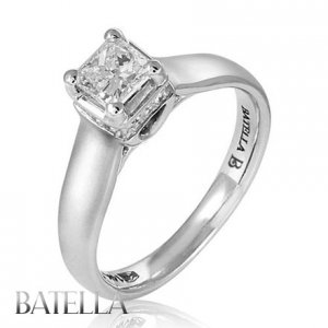0.58 Ct D/VS2 Radiant & Round Cut Diamond Engagement Ring 14k White Gold Ladies