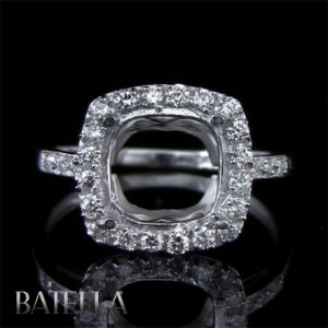 Semi Mount 0.38 Carats E-F/VVS1-VVS2 Halo Diamond Engagement Ring 14k White Gold