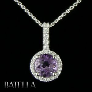 1.65 Ct Amethyst Gemstone & White Zircons Sterling Silver 925 Womens Pendant