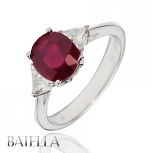 2.38 Ct Cushion Red Ruby Gem & Natural Diamonds 3-Stone Engagement Ring 14k Gold