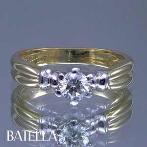 0.45 Ct I/VS2 EX Solitaire Round Diamond Engagement Ring 18k White & Yellow Gold