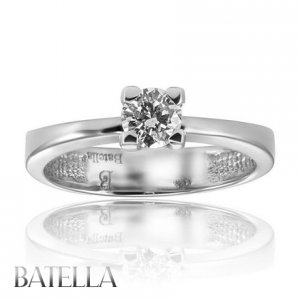 Cerfified .50 Carat D/VS2 Round Diamond Solitaire Engagement Ring 18k White Gold