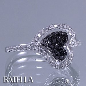 .37 Ct Black, White E-F VVS2 EX Cut Pave Round Diamond Heart Ring 14k White Gold