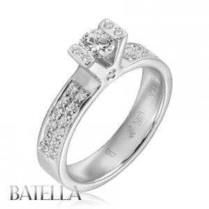 0.49 Ct G/VS2 Genuine Round Brilliant Diamond Engagement Ring 18K White Gold