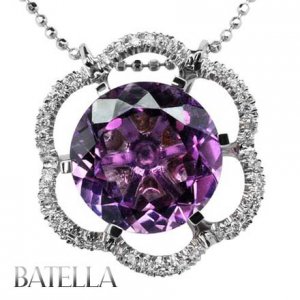 8.34 Carat Round Amethyst Gemstone & G-H/VS1-VS2 Diamonds Pendant 18k White Gold