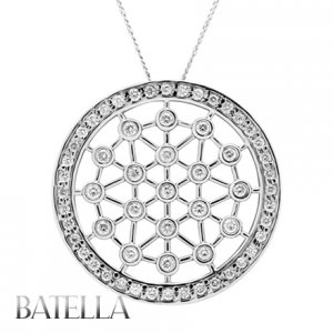 .90 Ct E-F/SI1-SI2 Natural Round Diamonds Circle Pendant Necklace 14k White Gold