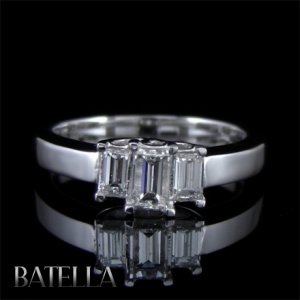 .65 Ct F/VS2 Natural Baguette Cut 3-Stone Diamond Engagement Ring 18k White Gold