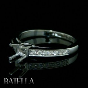 Semi-Mount Setting 0.20 Ct F-G/VVS Round Diamonds Engagement Ring 18k White Gold