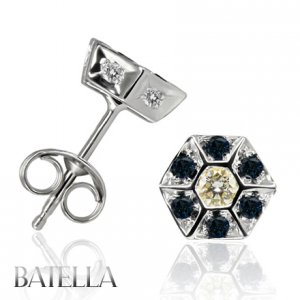 0.36 Ct K-L VVS1,2 White & Dark Blue Round Diamonds Stud Earrings 18k White Gold