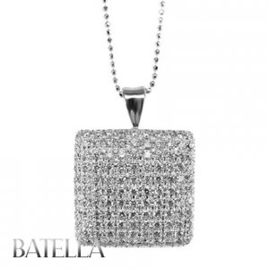 1.30 Ct F-G/VVS2-VS1 Pave Setting Round Diamonds Pendant 18k White Gold, Chain