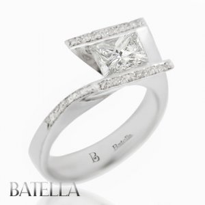 1.45 Ct F/SI1 Natural Princess & Round Diamond Engagement Ring 18k White Gold