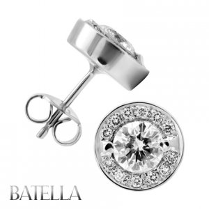 0.73 Ct F-G VS2 SI1 Ex Round Diamond Stud Earrings 14k White Gold. Helo Setting