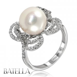 Vintage Diamonds Ring 18k 1.90 Ct 10 mm Cultured Pearl & E-F/SI1 Round Cut