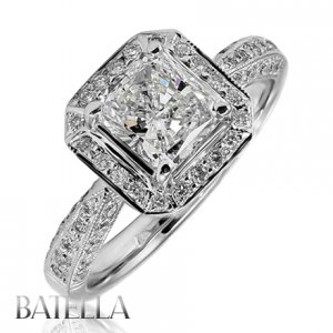 GIA Certified Estate 1.39 Ct H/VS2 Radiant Diamond Engagement Halo Ring 18k Gold