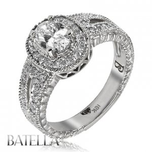 Estate 0.84 Ct Natural Oval & Round Cut Diamonds Engagement Ring White 18k Gold