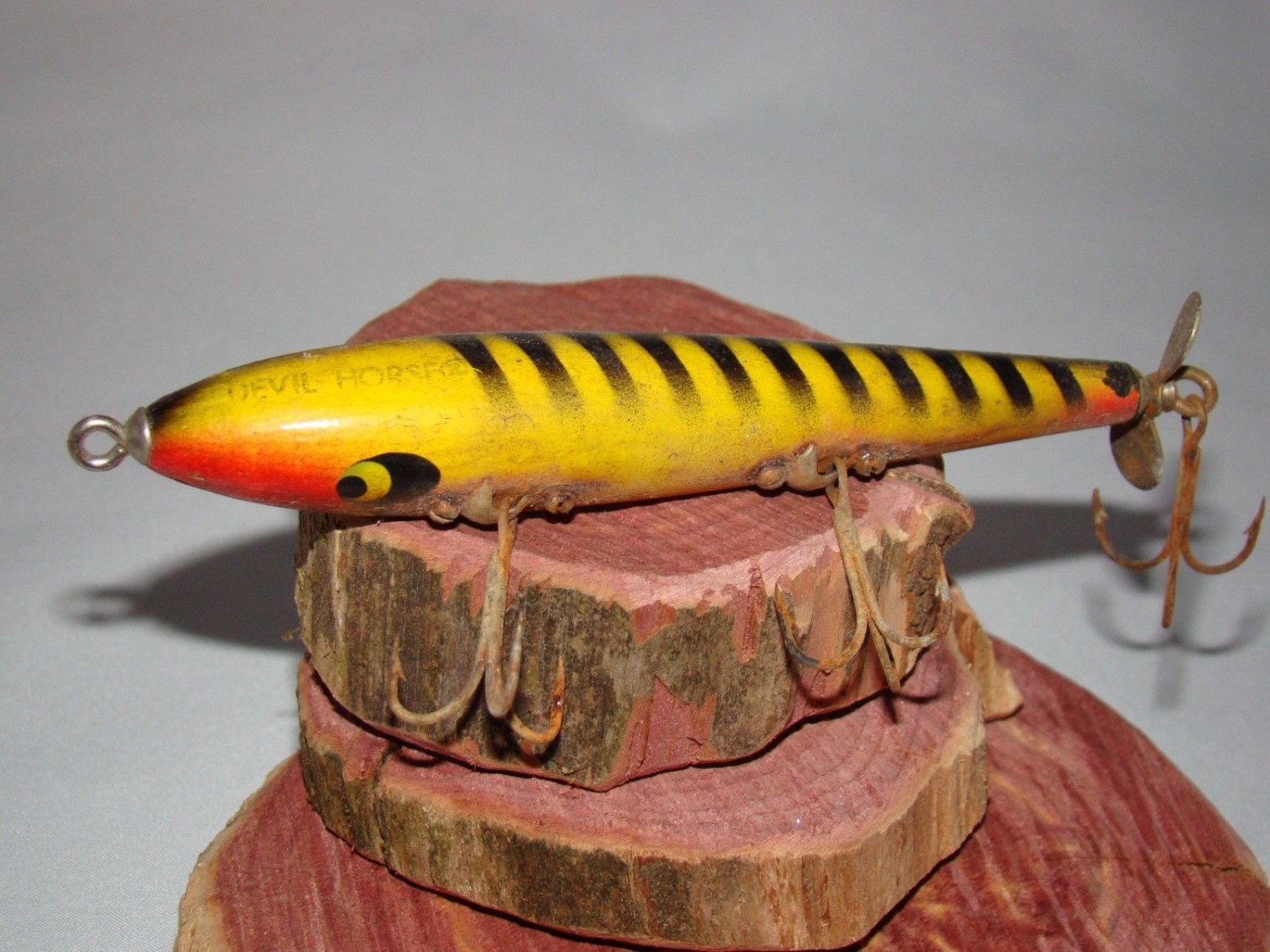 Vintage Yellow Black Striper Devil Horse Smithwick Fishing Lure Bait 4