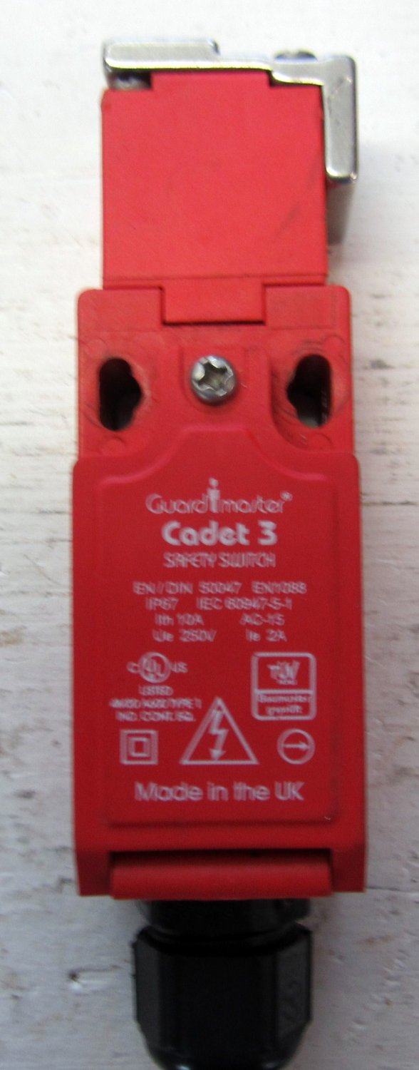 Allen Bradley 440KC21089 CCS3 Guard Master Cadet 3 Safety Switch 10 A 250 V