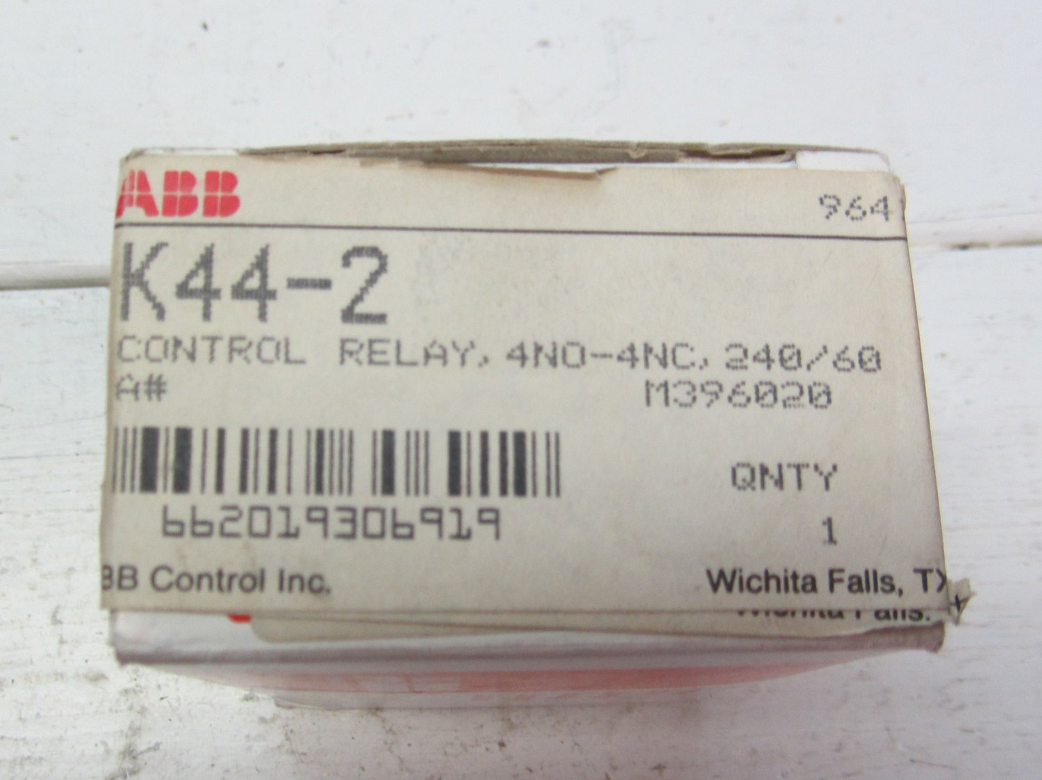 ABB K44-2 Contactor Control Relay 4 NO 4 NC 240 V Coil 10 A 600 V Contact K44E