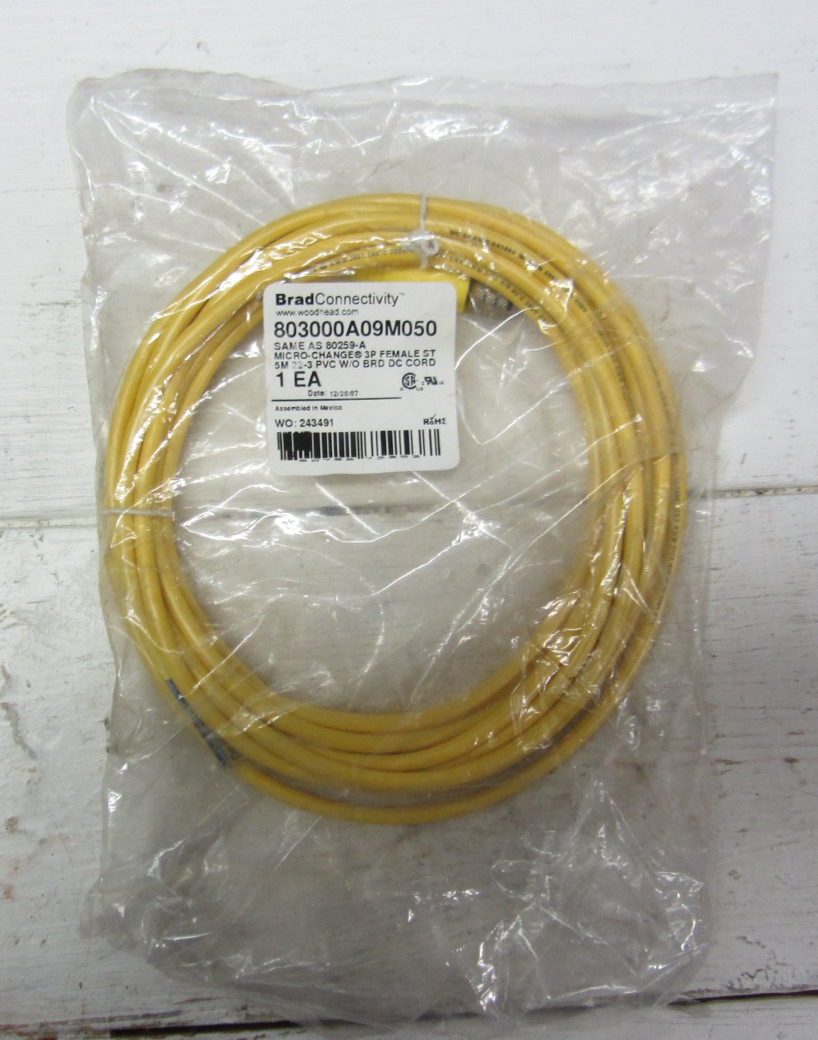 Wood Head Brad Connectivity 803000A09M050 Micro Change 3 Pin Female 5 M Cordset